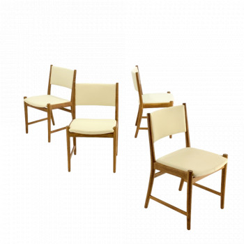 Danish Oak Dining Chair with new upholstery Attributed to Kurt Ostervig set of 4
